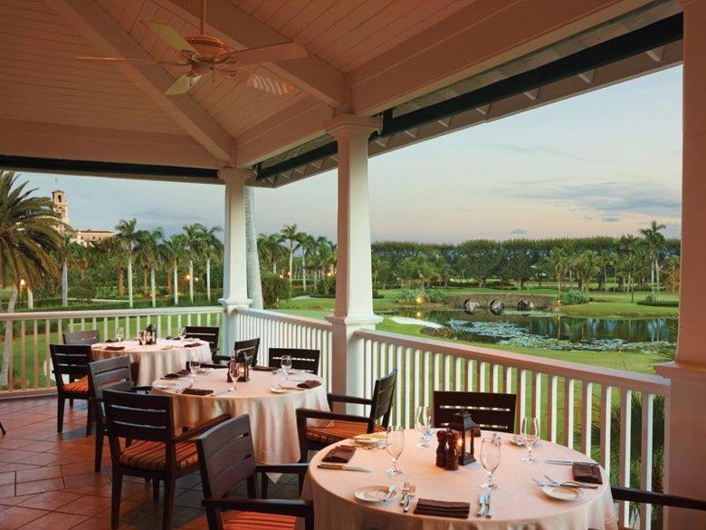 Hemingway Suites At Palm Beach Hotel Island Exterior foto